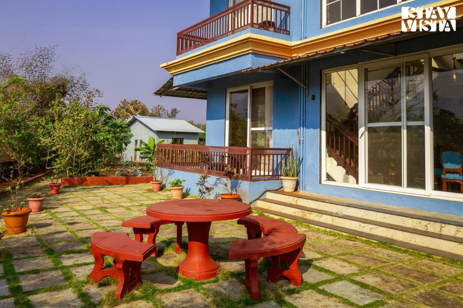 Stayvista'S Hillside Meadows - Mountainside Retreat With Farm View, Pool & Deck, Lawn & Gazebo Chinchavli Exterior photo